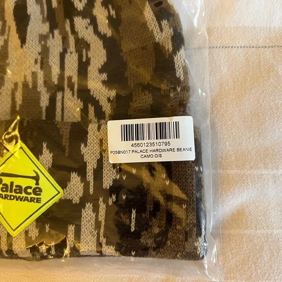 Palace Skateboards Hardware Woven Logo Beanie Cuffed Hat Knit Camo Cap